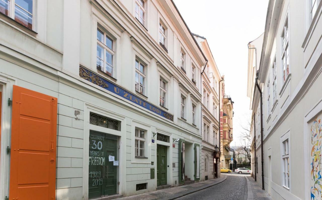 Apartment Charles Bridge Loft *